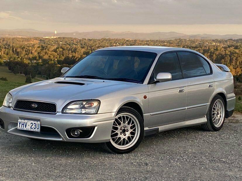 2002 Subaru Liberty Legacy B4 Turbo sedan silver images (1).jpg