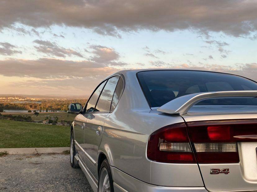 2002 Subaru Liberty Legacy B4 Turbo sedan silver images (3).jpg