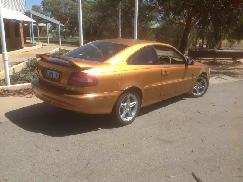 2002 Volvo C70 Coupe Saffron Gold Australia for sale (4).png