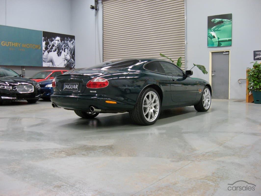 2003 Jaguar XKR Coupe British Racing Green RHD Australia images (34).jpg