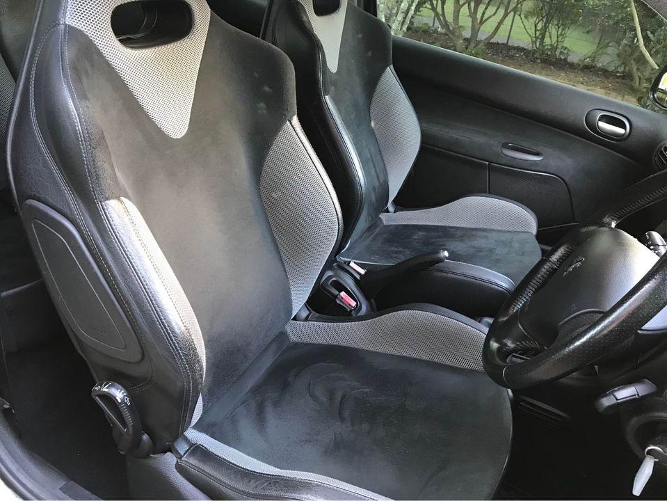 2004 Peugeot 206 GTI 180 Black hatch Feb 2021 Australia (15).jpg