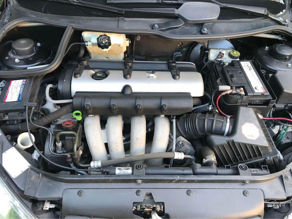 2004 Peugeot 206 GTI 180 Black hatch Feb 2021 Australia (2).jpg