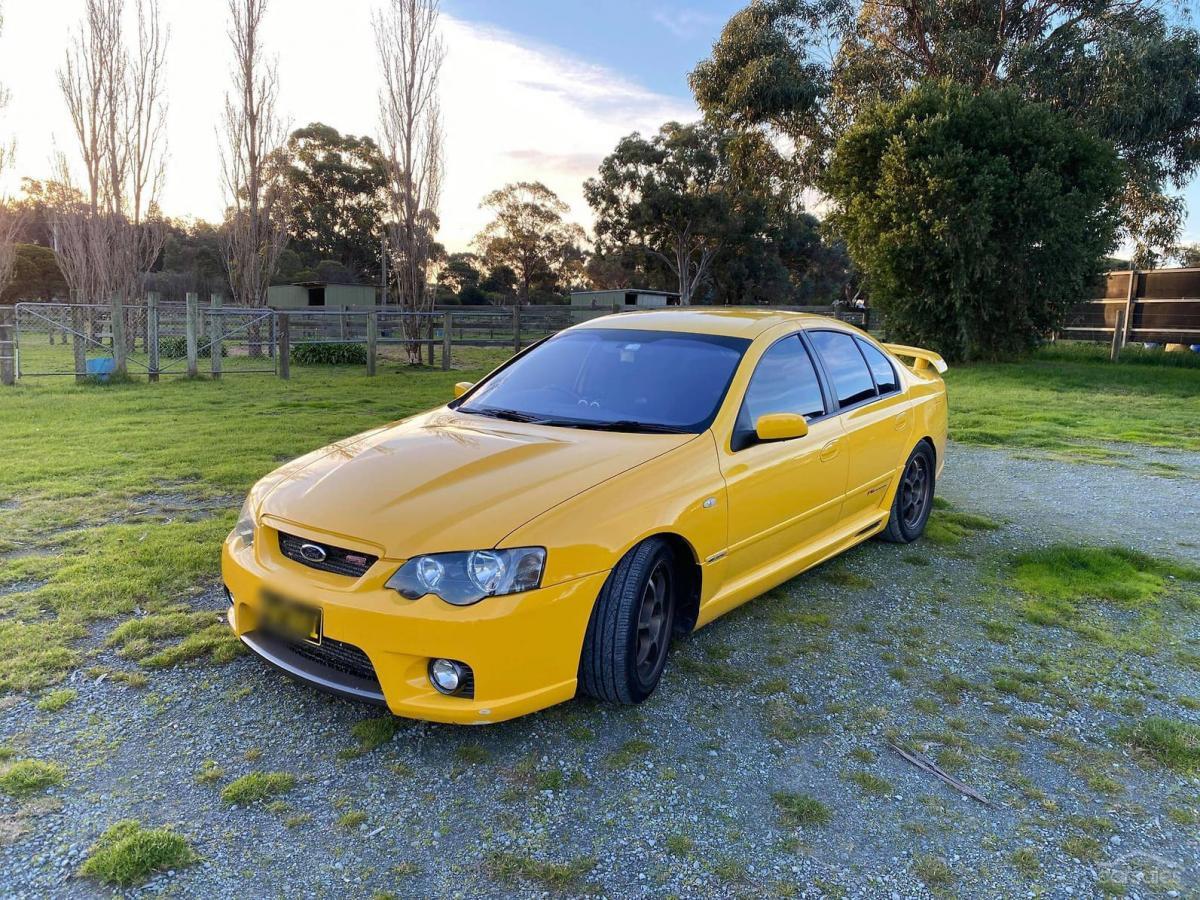 2005 Ford Falcon BA F6 Typhoon yellow paint images 2021 (2).jpg