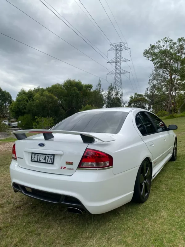 2007 Ford BFII Falcon F6 Typhoon R Spec in winter white images (2).png