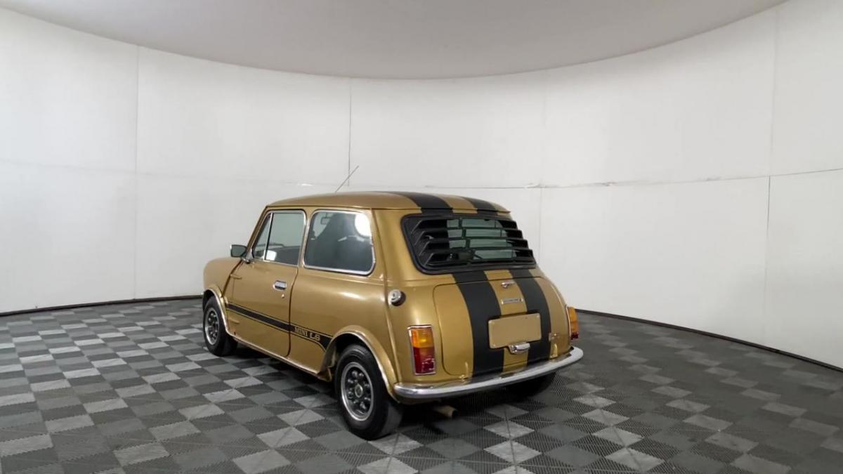 2020 Nugget Gold Mini LS 998 register (7).jpg