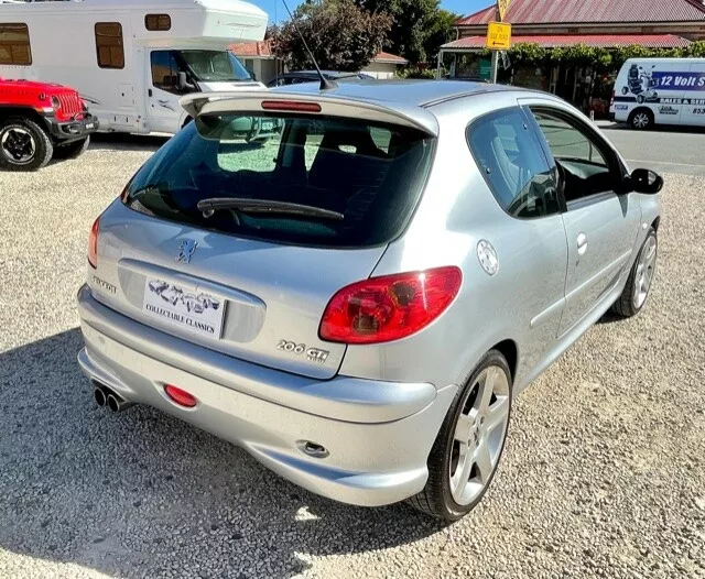 206 GTI 180 hatch silver 2021 Australia low ks (3).png