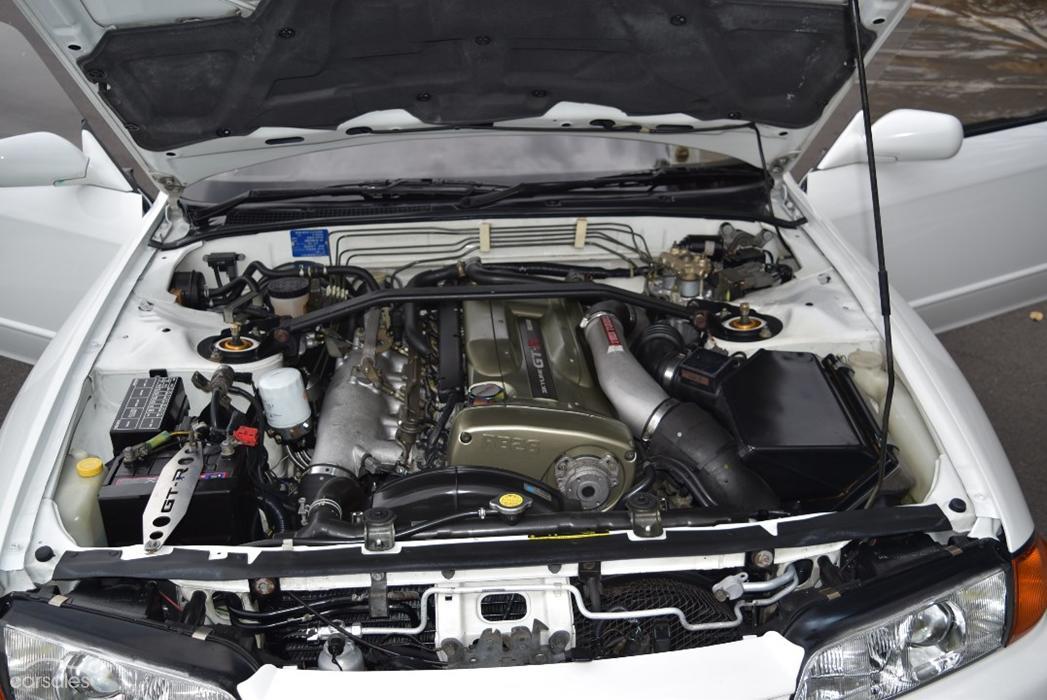 3 R32 GTR V-Spec II modified engine 1994 (4).jpg