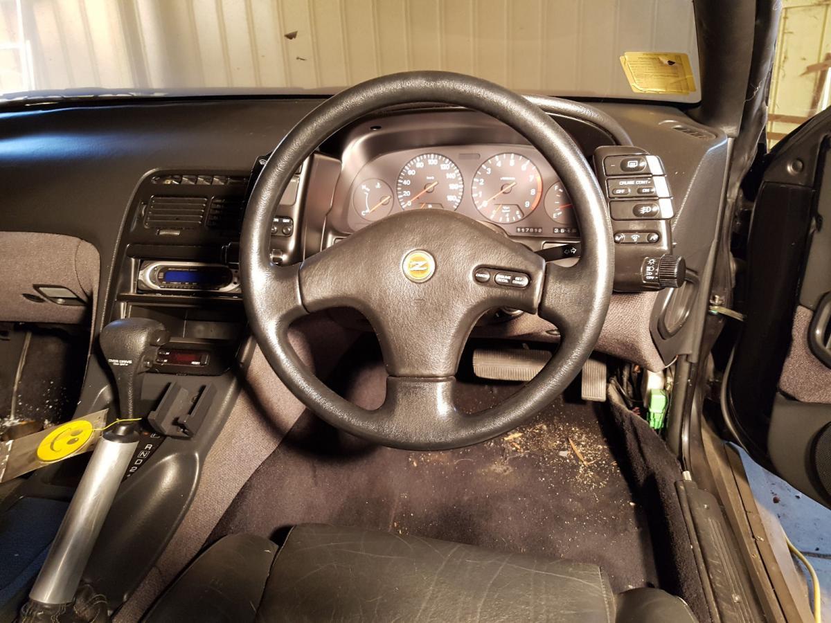 300ZX steering wheel.jpg