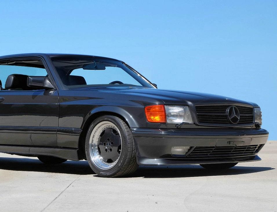 560SEC 6.0 AMG wide body 1.jpg