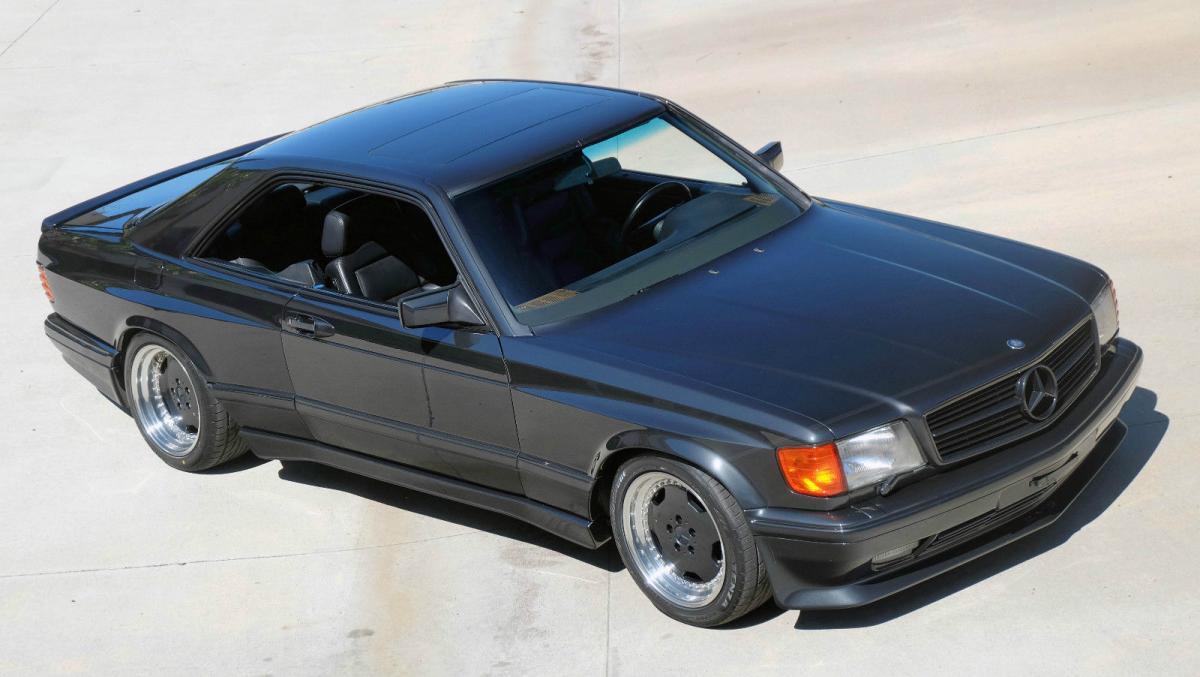 560SEC 6.0 AMG wide body 2.jpg