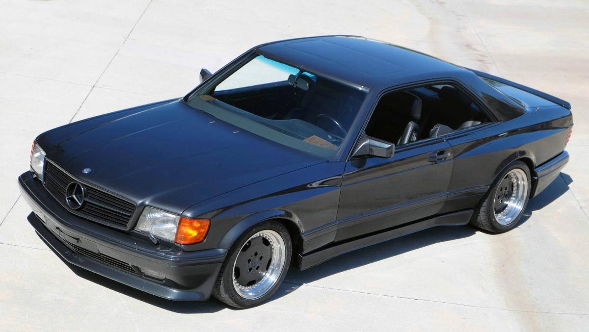 560SEC 6.0 AMG wide body 3.jpg