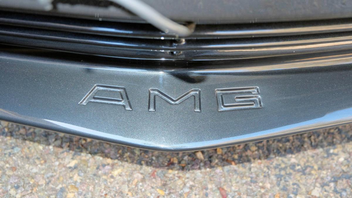 560SEC 6.0 AMG wide body 6.jpg