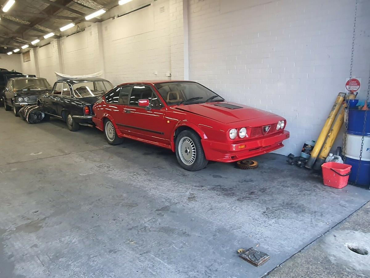 Alfa Romeo Alfetta GTV6 Grand Prix Red Australia unrestored (2).jpg