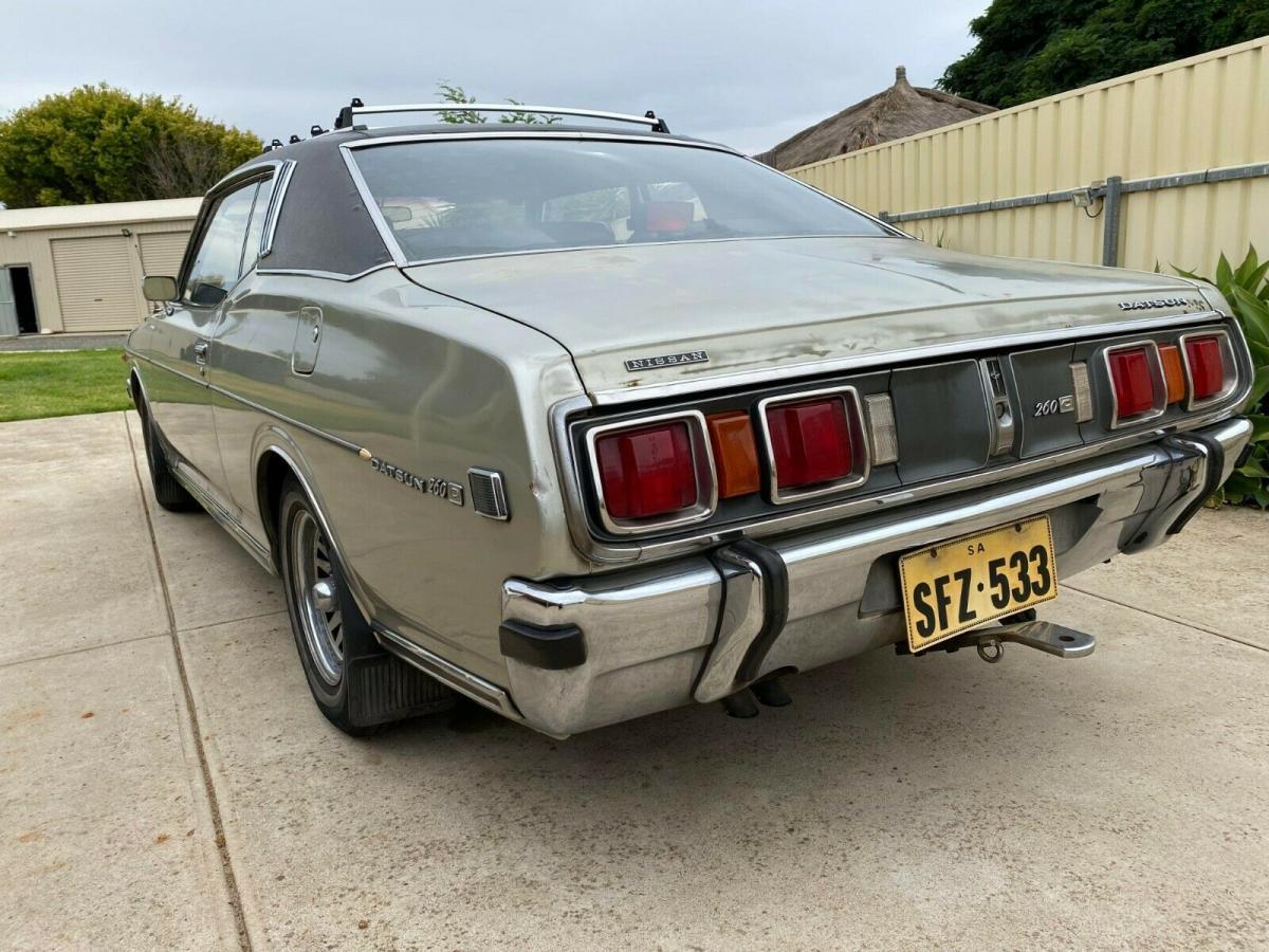 Australian Datsun 260C Coupe 2 door Silver for sale 2022 images  (1).jpg