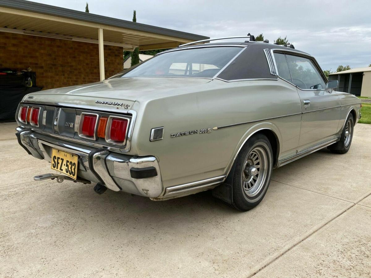 Australian Datsun 260C Coupe 2 door Silver for sale 2022 images  (12).jpg