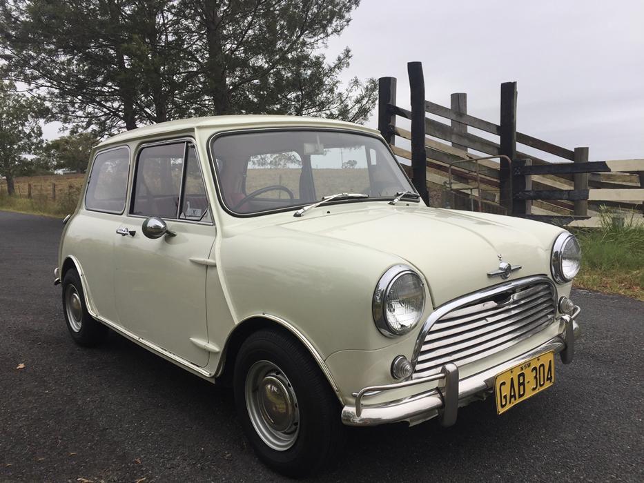 Australian MK1 1968 Morris Cooper S Snow White paint register (4).jpg