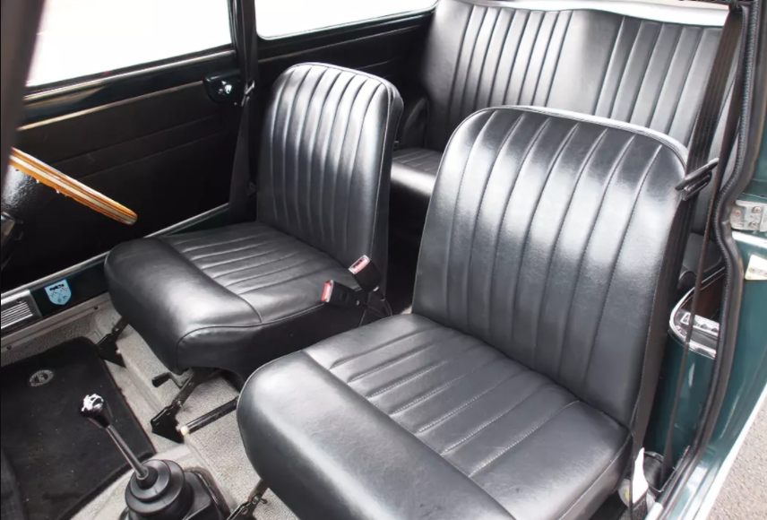 Australian MK1 Cooper S black interior images (2).png