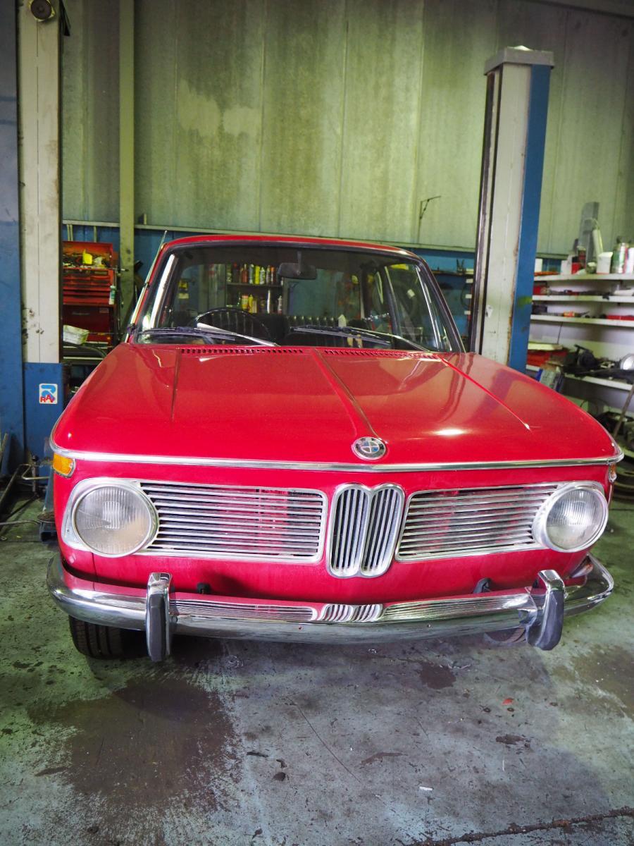 BMW 1600 new class front grille.jpg