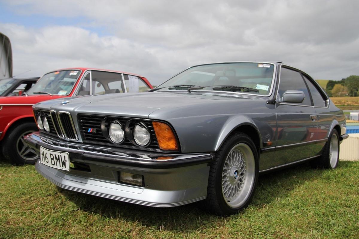 BMW 635 CSI M coupe 8.JPG