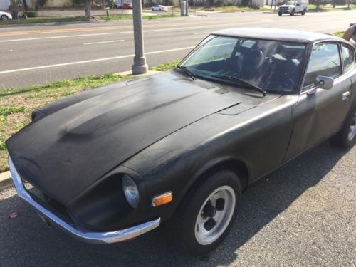 Black 240z coupe front quarter panel.jpg