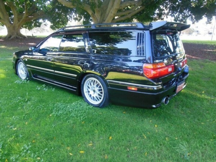 Black Blue Nissan Stagea 260RS wagon GTR 1998 model Australia (11).png