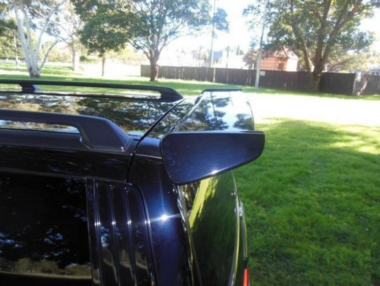 Black Blue Nissan Stagea 260RS wagon GTR 1998 model Australia (3).png