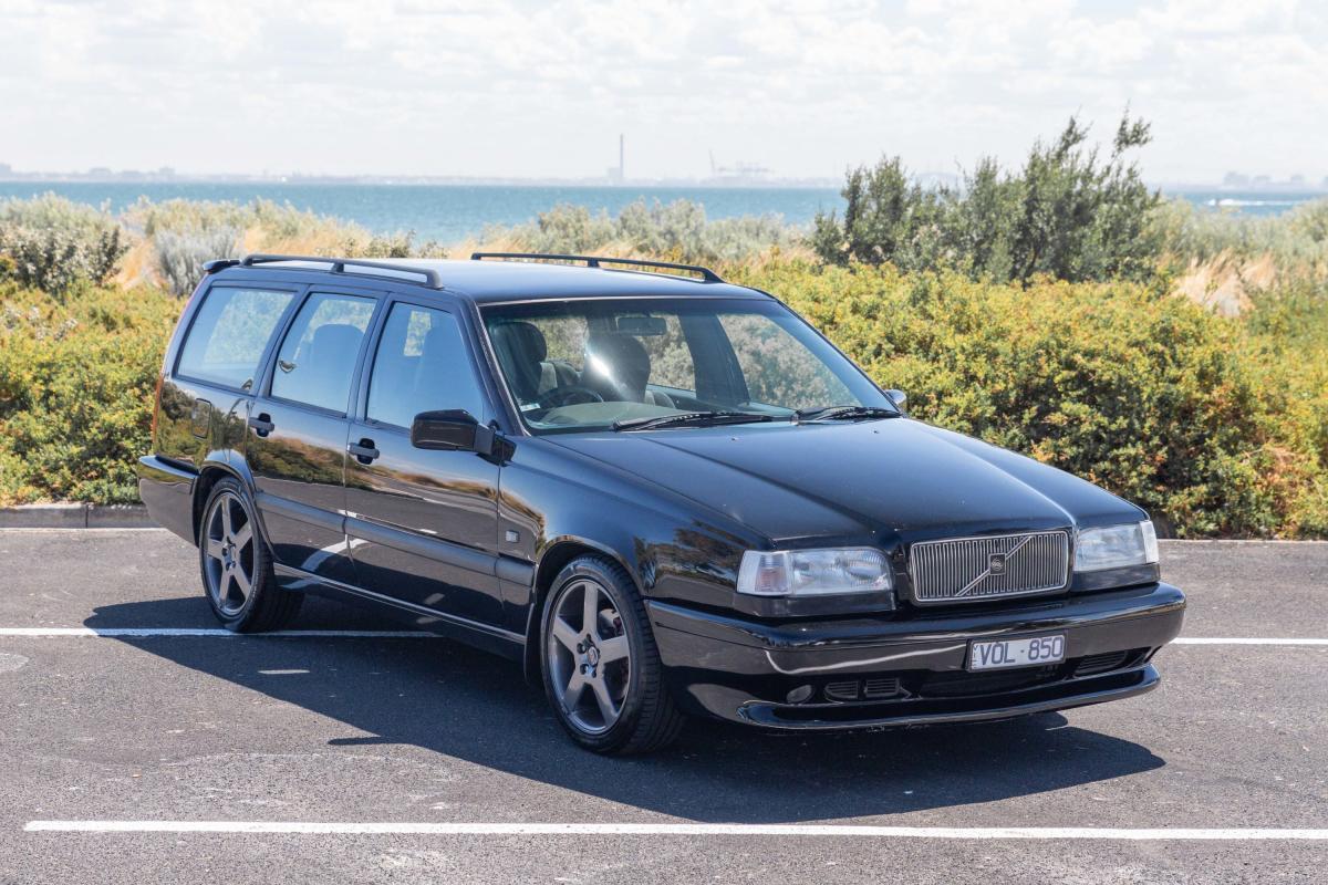 Black Volvo 850 R Wagon 1996 for sale (1).jpg