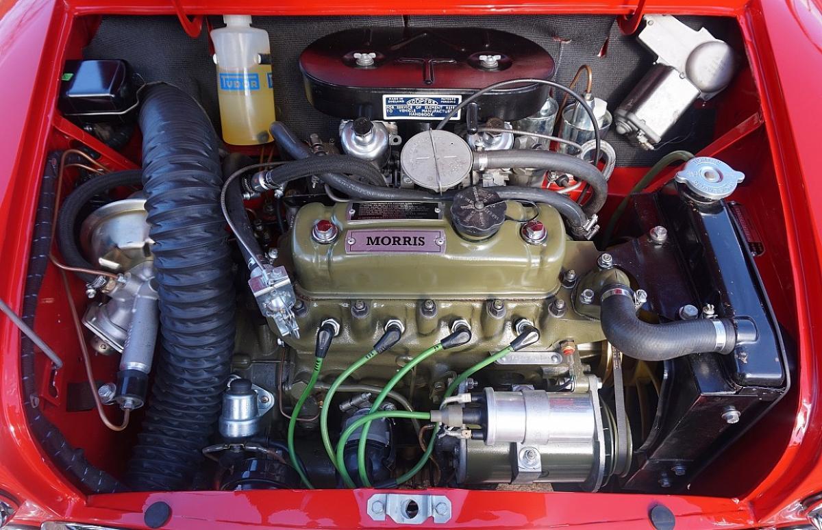 Black over Tartan red 1965 Morris Cooper S MK1 British built image (21).jpg