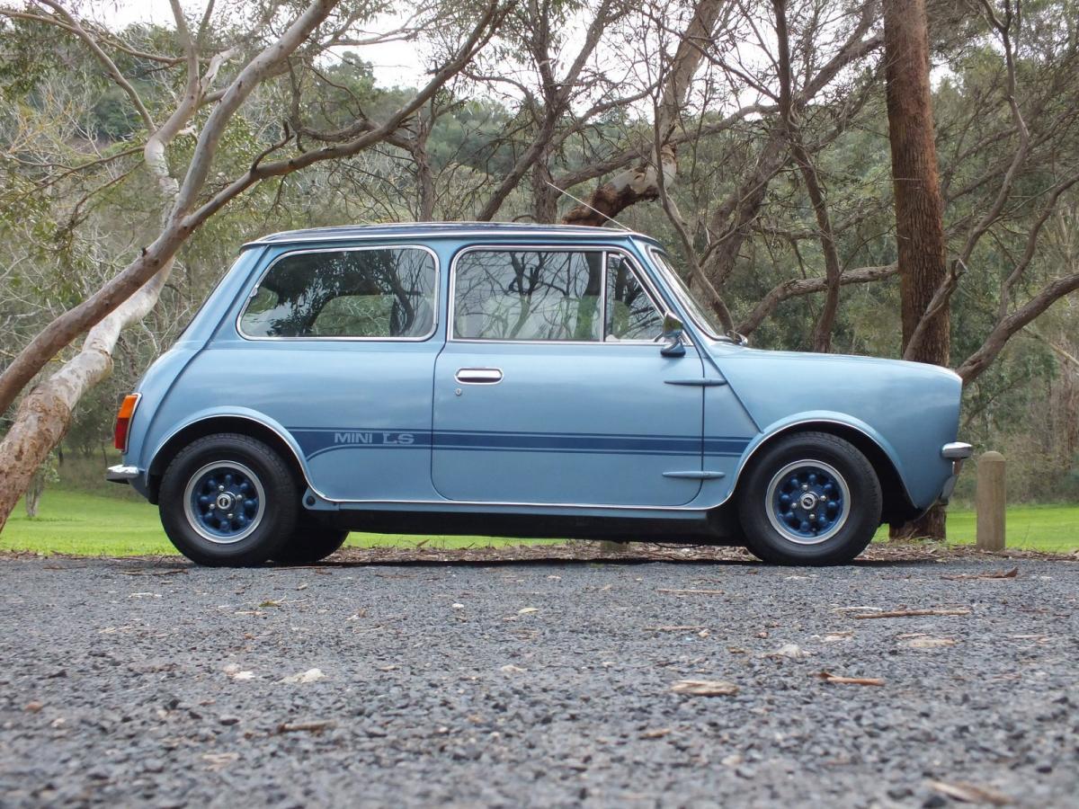 Blue 998 Mini LS Australia 1977 (3).JPG