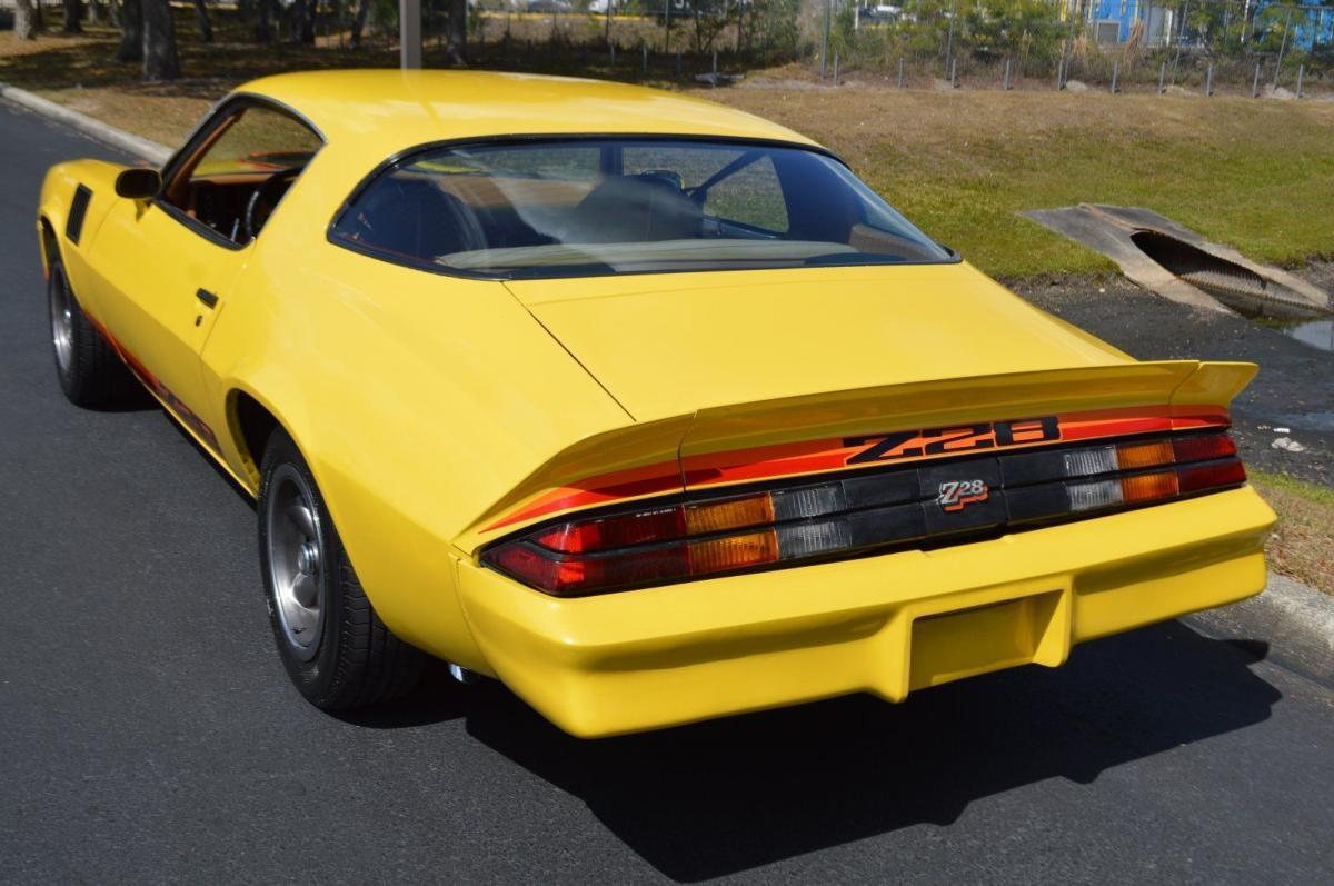 Bright yellow 1979 Chev Camero images restored (2).jpg