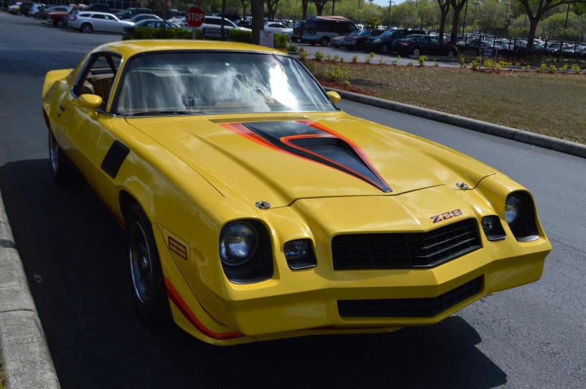 Bright yellow 1979 Chev Camero images restored (5).jpg