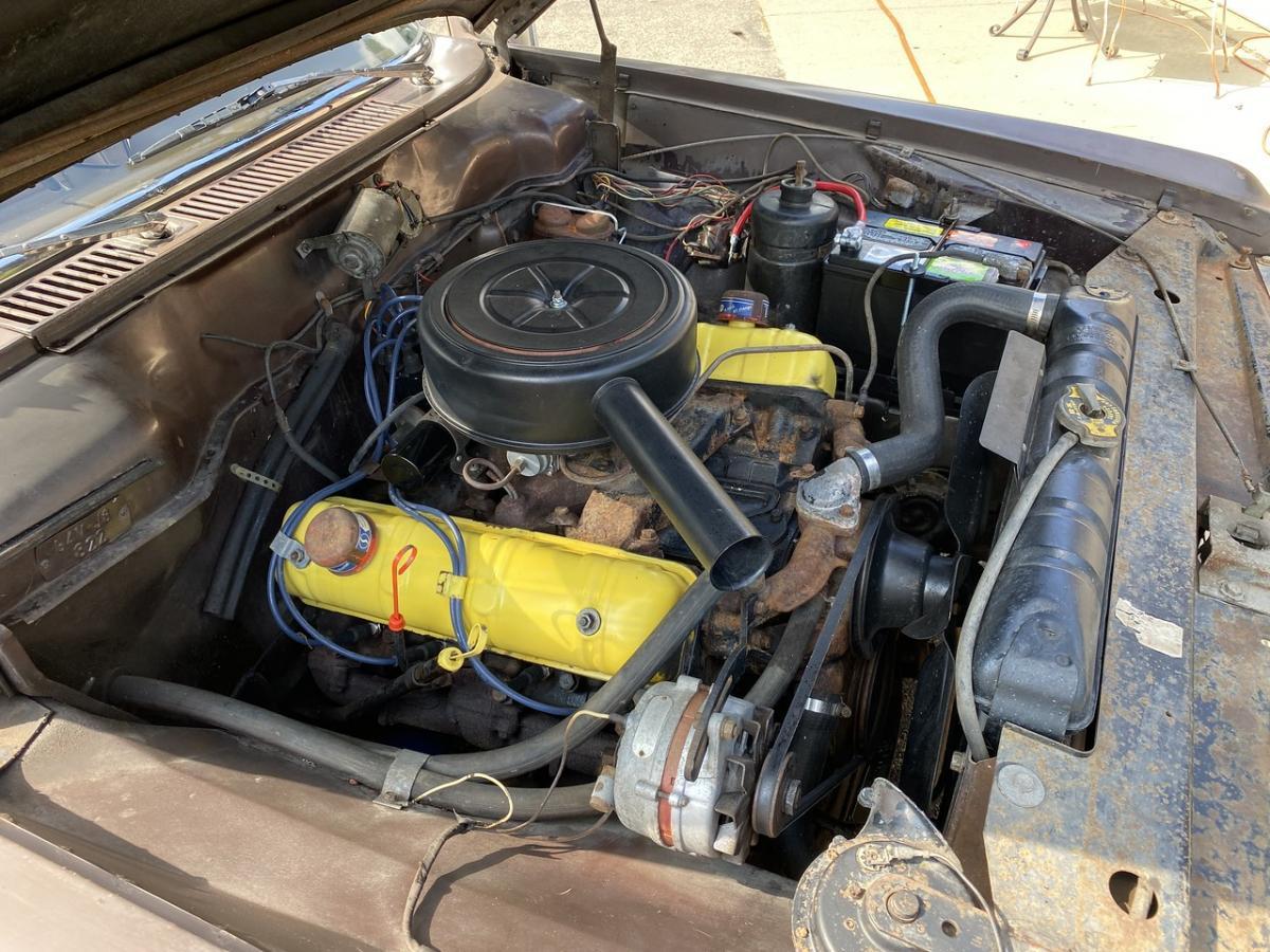 Brown and gold trim 1964 Studebaker daytona hardtop for sale USA (13).jpg