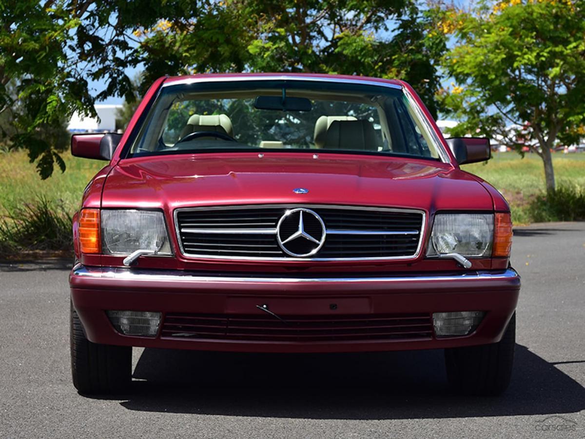 Burgundy maroon Mercedes 560SEC Australian delivered coupe car images (16).jpg