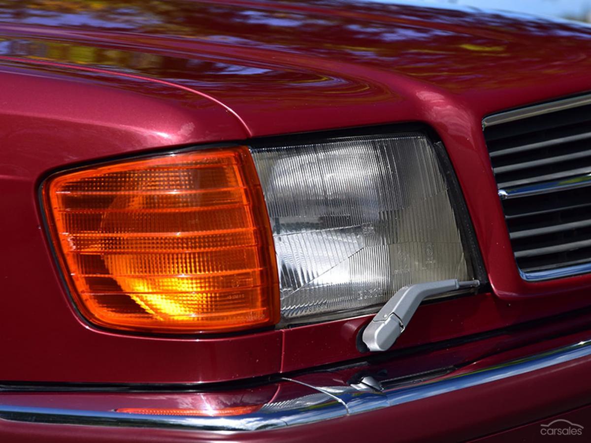 Burgundy maroon Mercedes 560SEC Australian delivered coupe car images (8).jpg