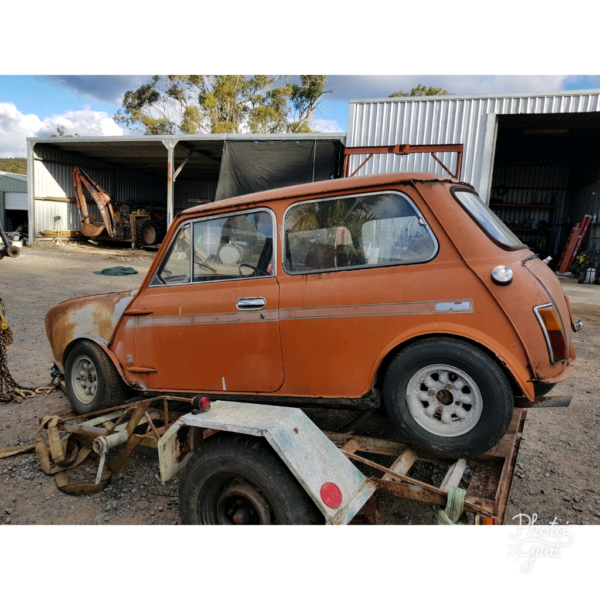 Cadiz Orange Australian Mini Clubman GT unrestored shell images 1971 (1).png