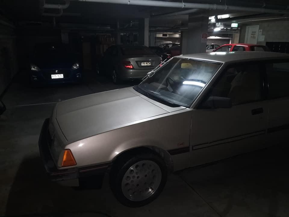 Champagne coloured Sigma GSR Sedan for sale Australia (6).jpg