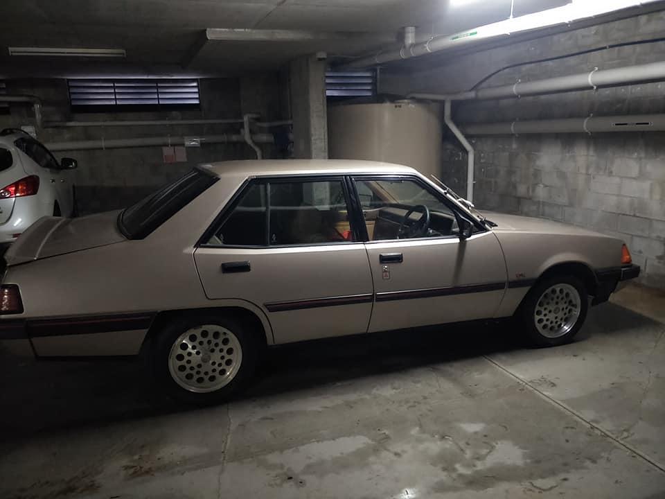 Champagne coloured Sigma GSR Sedan for sale Australia (8).jpg