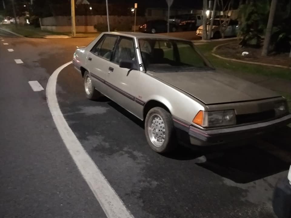 Champagne coloured Sigma GSR Sedan for sale Australia (9).jpg