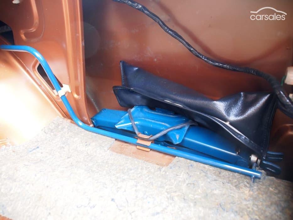 Chrysler Sigma Scorpion Coupe Bronze paint images fully restored Australia (33).jpg