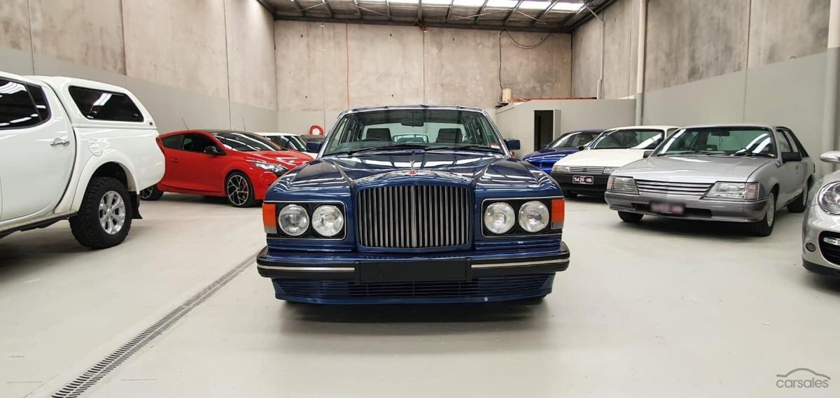 Cobalt Blue Bentley Turbo R 1988 for sale 2022 (2).jpg