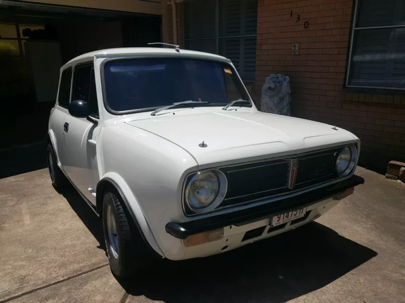 Crystal White CLubman GT Australia re-shelled (1).png