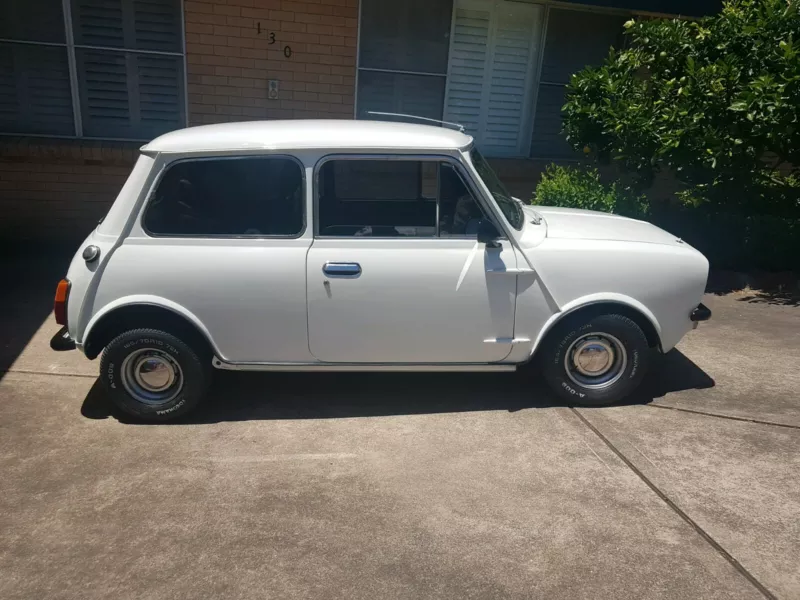 Crystal White CLubman GT Australia re-shelled (2).png