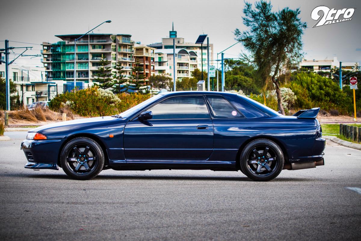 Dark Blue Pearl (TH1) R32 GTR V-Spec (11).jpg
