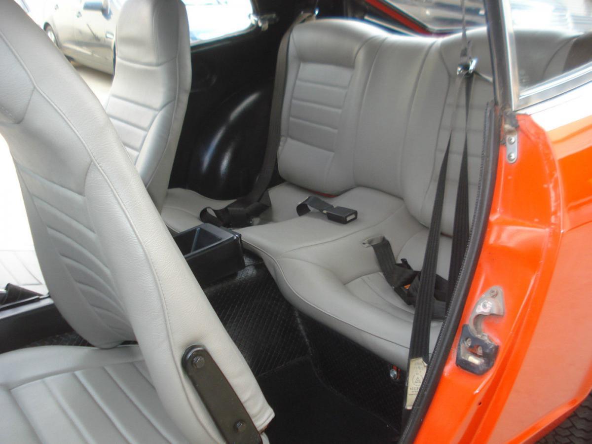 Datsun 260z rear seats.jpg