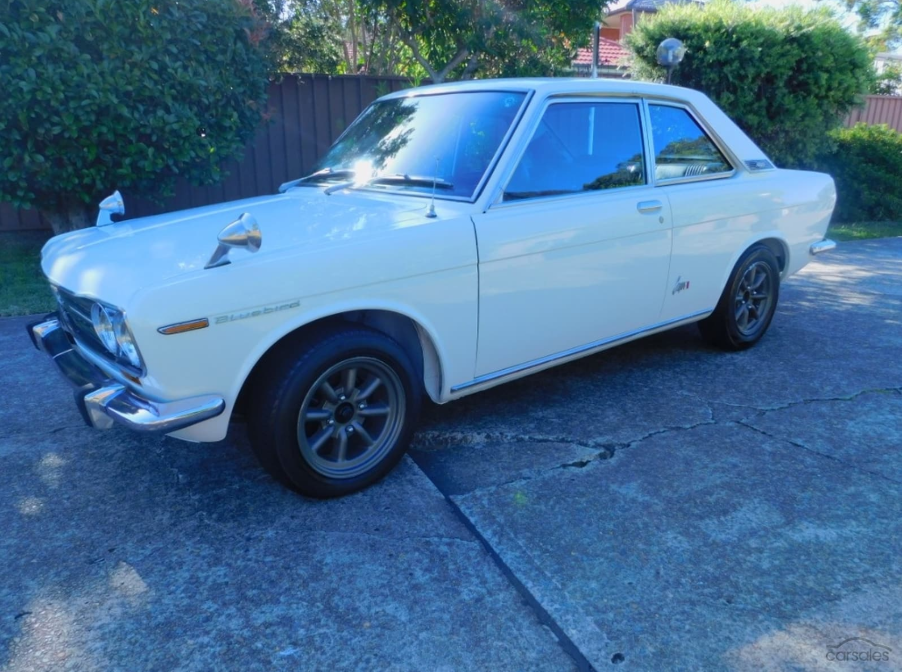 Datsun Nussan Bluebird SSS 510 Coupe 1969 white image (1).png