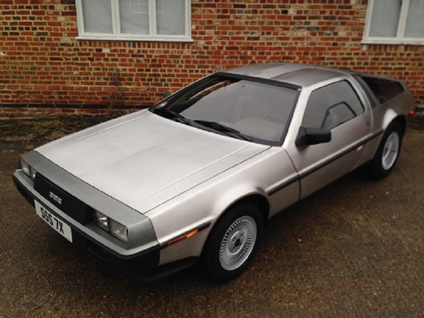 DeLorean (2).jpg