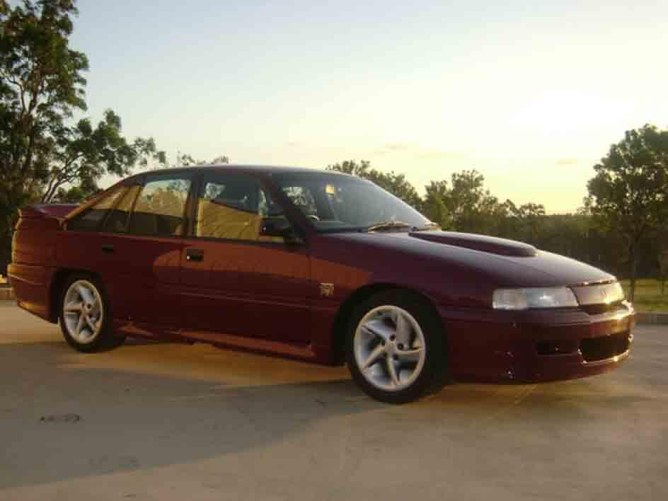 Durif Red Holden Commodore VN SS HSV 1990 number 180 images (6).jpg