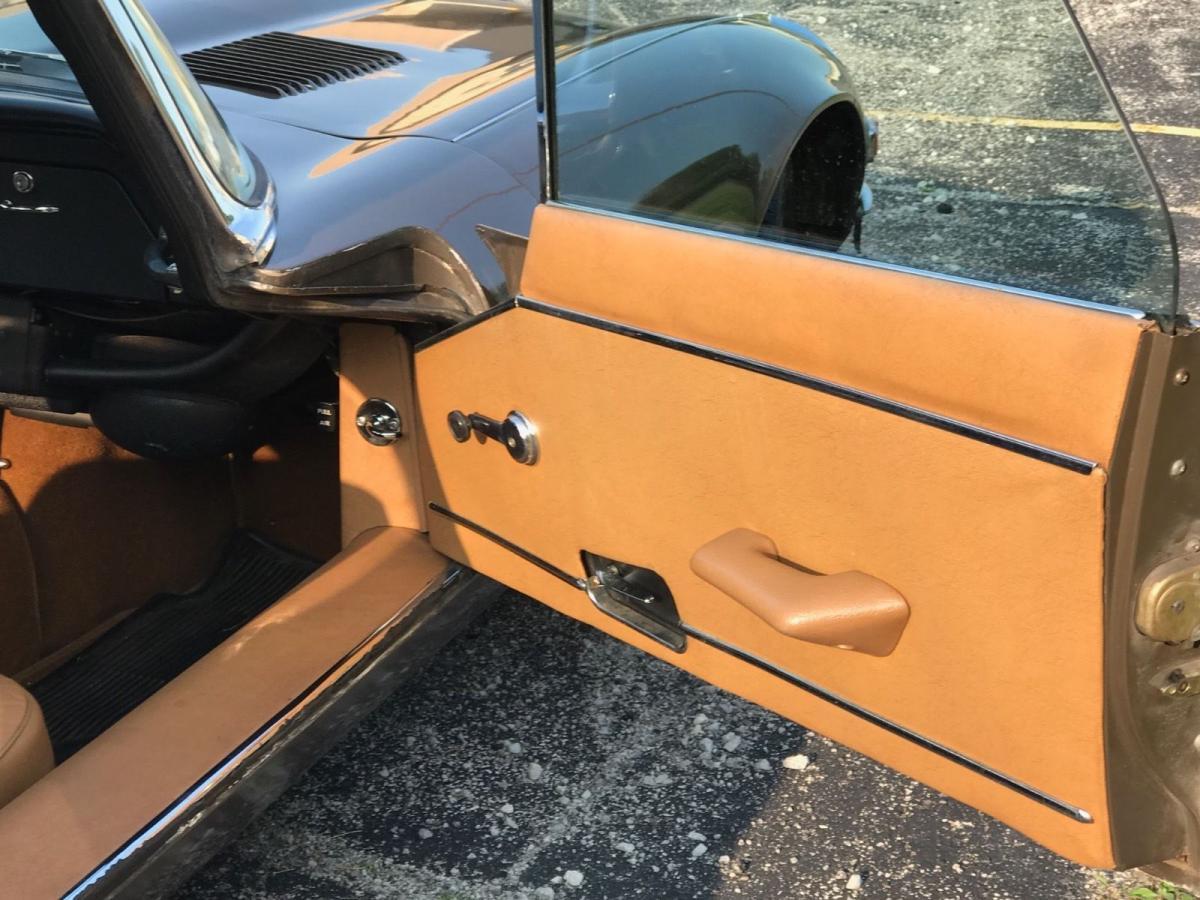 E type series 3 door card.jpg