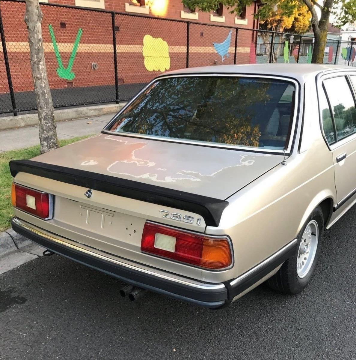 E23 7 series BMW 735 lip spoiler.jpg