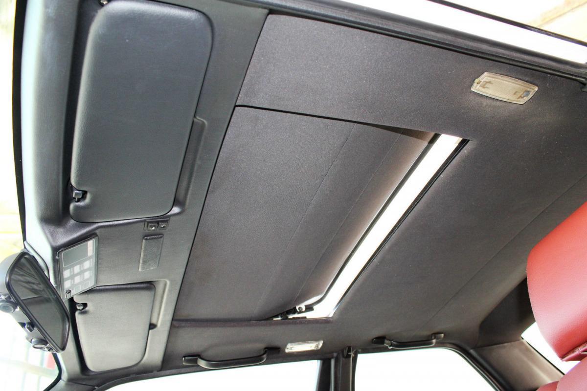 E30 M3 sunroof and roof liner.jpg